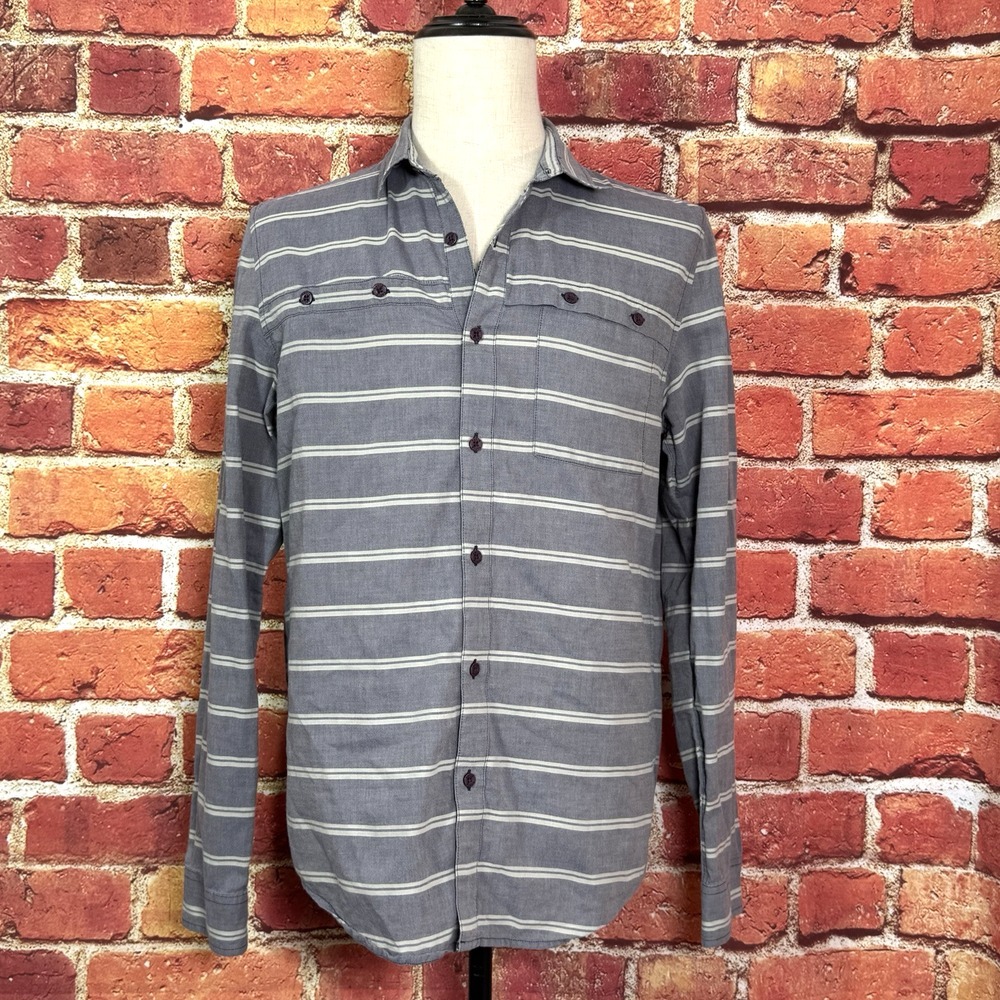 Tavik Shirt Mens Medium Button‎ Up Long Sleeve Casual 100% Cotton Pockets